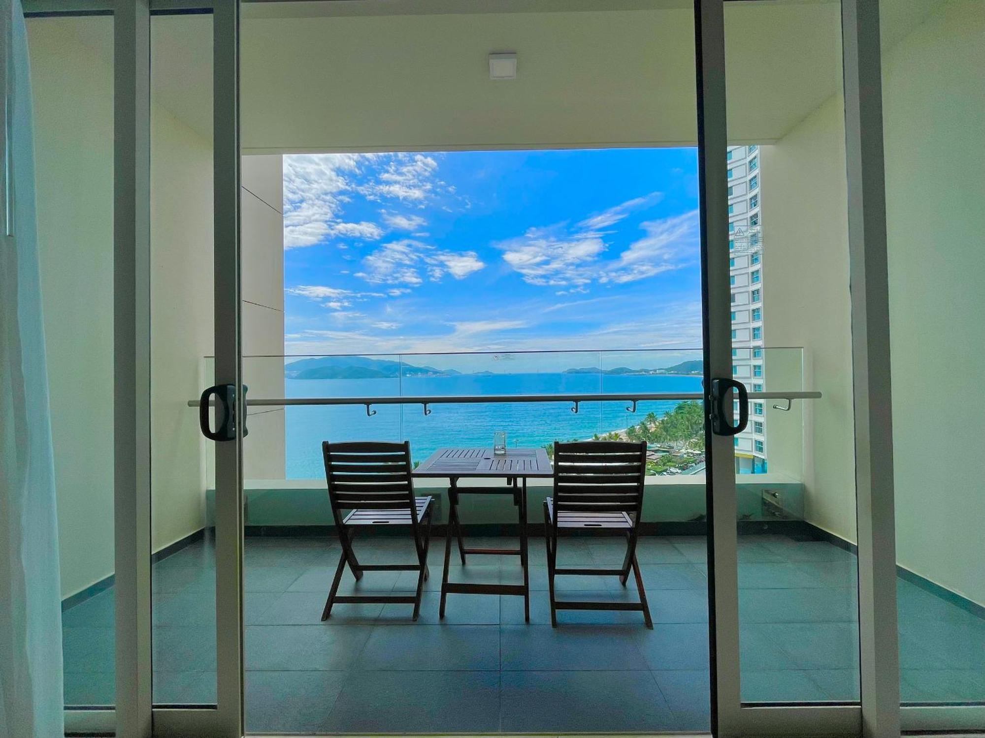Sea View Luxury - Apartments Nha Trang Eksteriør bilde